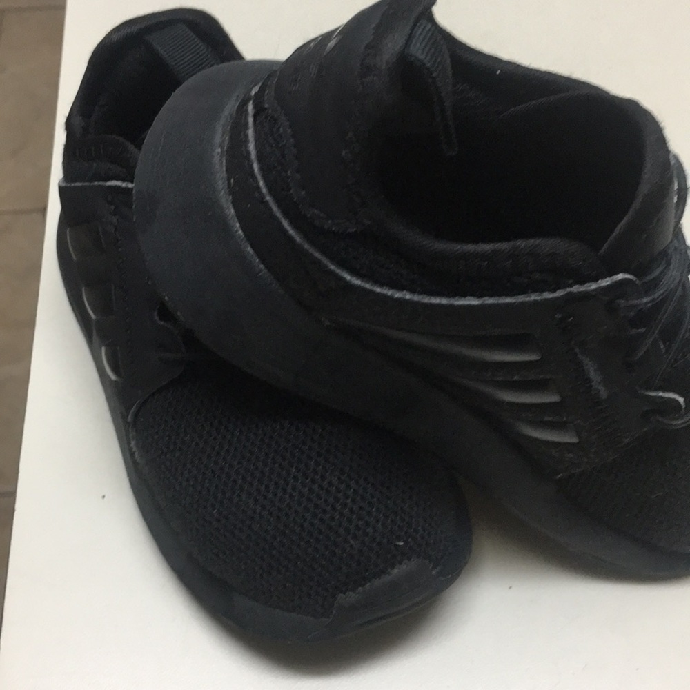 COPY - Adidas Sneakers